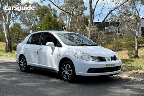 White 2006 Nissan Tiida Sedan St-L