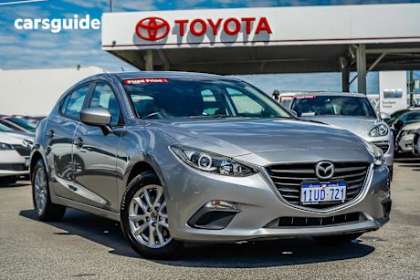 Silver 2016 Mazda 3 Hatchback Neo