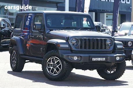 Grey 2025 Jeep Wrangler Unlimited Hardtop Rubicon (4X4)