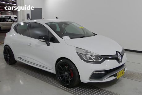 White 2014 Renault Clio Hatchback Rs 200 Sport