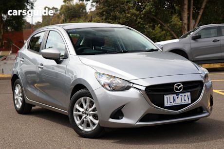 Silver 2015 Mazda 2 Hatchback Maxx