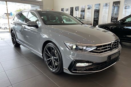 Grey 2023 Volkswagen Passat Wagon 206Tsi R-Line (Restr Feat)
