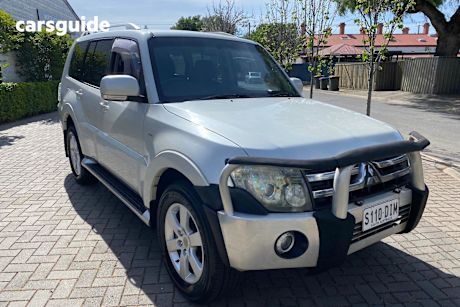 White 2007 Mitsubishi Pajero Wagon Vr-X Le