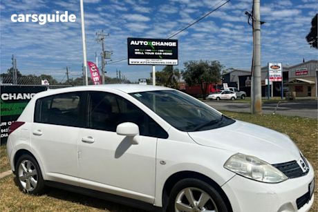 White 2012 Nissan Tiida Hatchback St