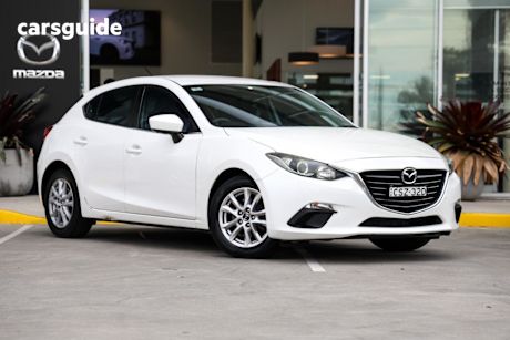 White 2014 Mazda 3 Hatchback Maxx
