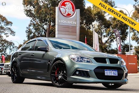 Grey 2014 HSV Clubsport Sedan R8