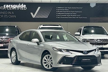 Silver 2023 Toyota Camry Sedan Ascent