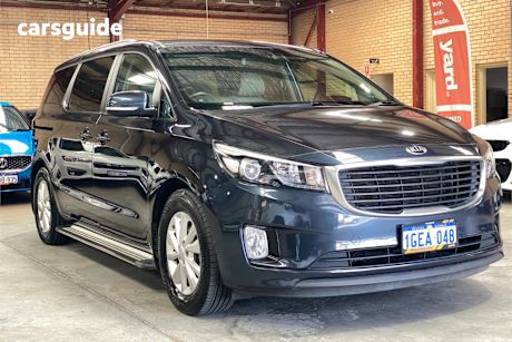 Blue 2016 Kia Carnival Wagon Si