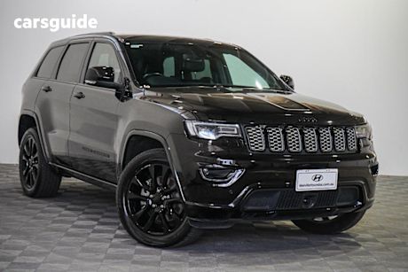 Black 2021 Jeep Grand Cherokee Wagon Night Eagle (4X4)