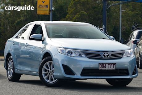Blue 2013 Toyota Camry Sedan Altise