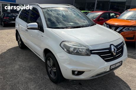 White 2014 Renault Koleos Wagon Bose Se (4X2)