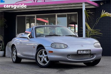 Silver 1999 Mazda MX-5 Convertible
