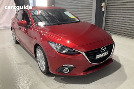 Red 2015 Mazda 3 Hatchback Sp25 Gt