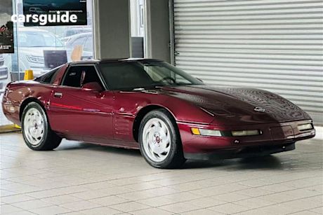 Red 1993 Chevrolet Corvette Coupe