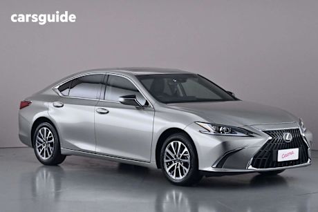 Silver 2023 Lexus ES250 Sedan Luxury