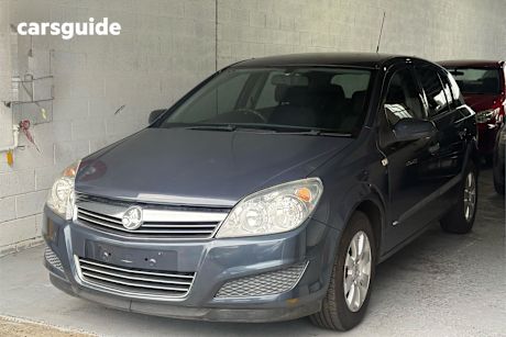 Grey 2007 Holden Astra Hatchback Cd