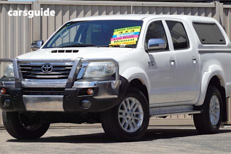 White 2012 Toyota Hilux Dual Cab Pick-up Sr5 (4X4)