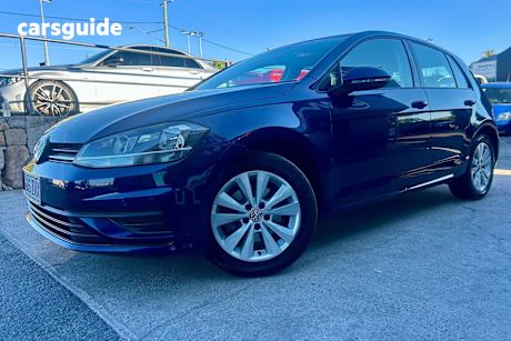 Blue 2019 Volkswagen Golf Hatchback 110 Tsi Trendline