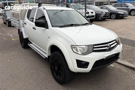 White 2013 Mitsubishi Triton Double Cab Utility Glx (4X4)