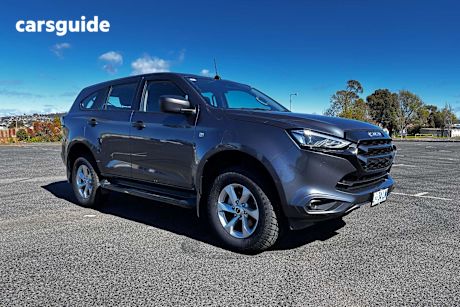 Grey 2023 Isuzu MU-X Wagon Ls-M (4X4)