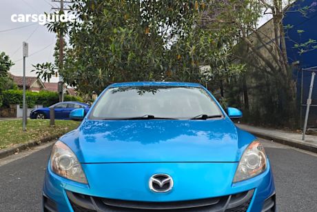 Blue 2009 Mazda 3 Hatchback Neo