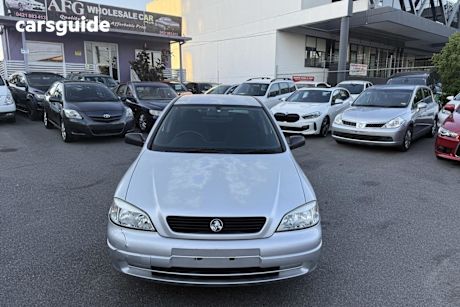 Silver 2005 Holden Astra Sedan Classic