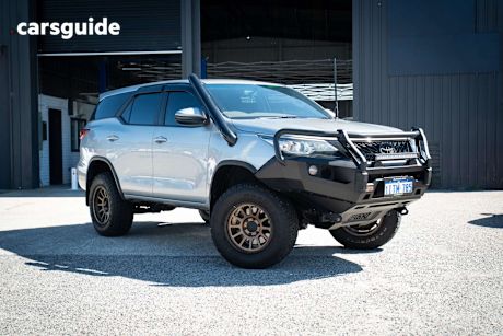 Silver 2016 Toyota Fortuner Wagon Gx