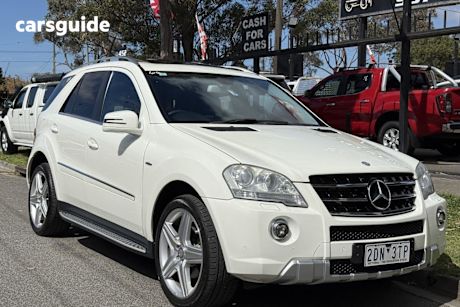 White 2010 Mercedes-Benz ML350 Wagon Cdi Sports Luxury (4X4)