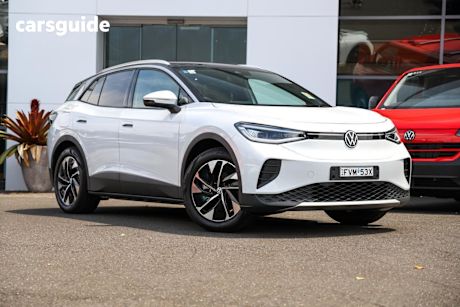 White 2025 Volkswagen Id.4 Wagon Pro