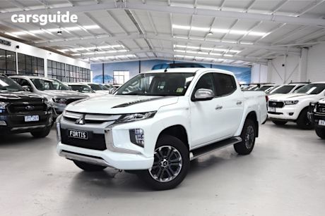White 2021 Mitsubishi Triton Double Cab Pick Up Glx-R (4X4)