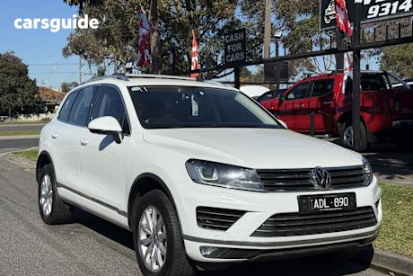 White 2015 Volkswagen Touareg Wagon 150 Tdi
