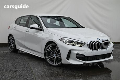 White 2022 BMW 1 Hatch 118I M SPORT F