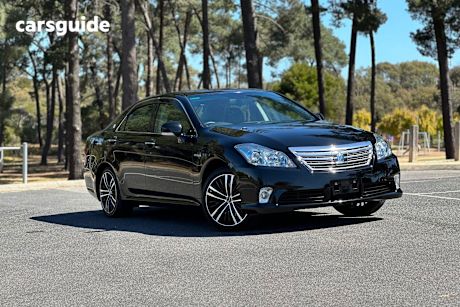 Black 2010 Toyota Crown Sedan GWS204