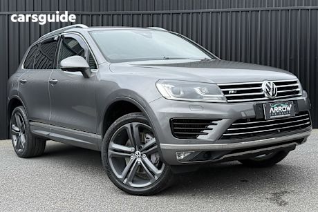 Grey 2015 Volkswagen Touareg Wagon V8 Tdi R-Line