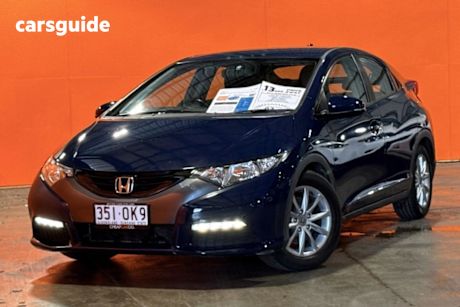 Blue 2013 Honda Civic Hatchback Vti-S