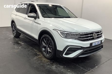 White 2022 Volkswagen Tiguan Wagon Allspace 162 Tsi Proline