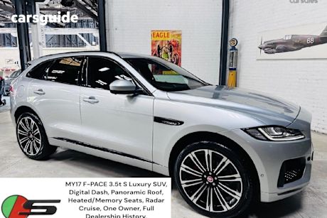 Silver 2016 Jaguar F-Pace Wagon 35T S