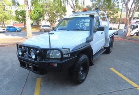 White 2008 Nissan Patrol Ute Tray DX