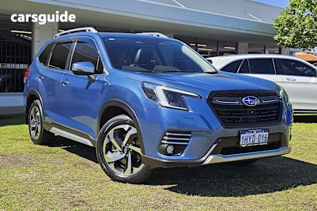 Blue 2022 Subaru Forester Wagon 2.5I-S (Awd)