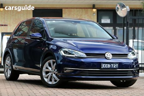 Blue 2019 Volkswagen Golf Hatchback 110 Tsi Highline