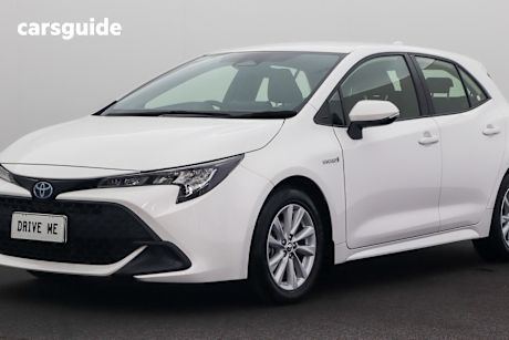 White 2022 Toyota Corolla Hatchback Ascent Sport Hybrid