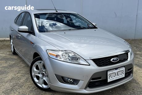 Silver 2010 Ford Mondeo Hatch TITANIUM