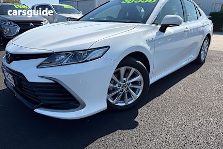 White 2023 Toyota Camry Sedan Ascent