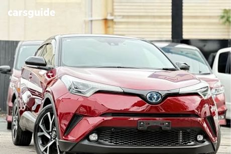 Red 2018 Toyota C-HR Wagon G