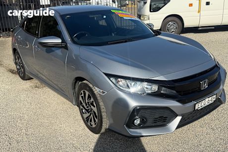 Silver 2019 Honda Civic Hatch VTI F
