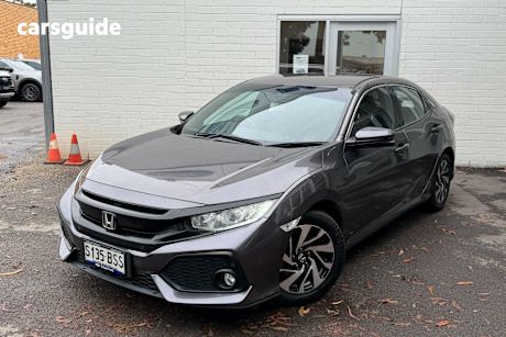 Grey 2017 Honda Civic Hatchback Vti-S