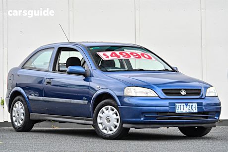 Blue 2001 Holden Astra Hatchback City