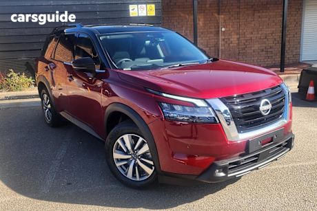 Black 2024 Nissan Pathfinder Wagon Ti (2Wd)