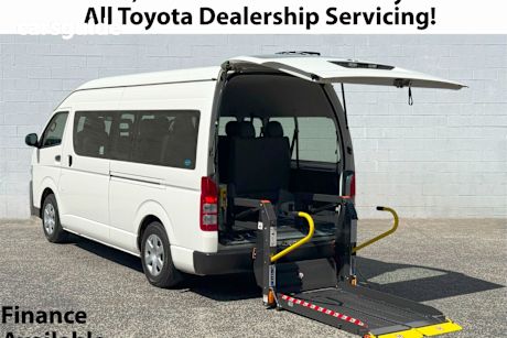 White 2015 Toyota HiAce Bus Commuter