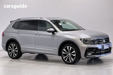 Silver 2021 Volkswagen Tiguan Wagon 162 Tsi Elegance